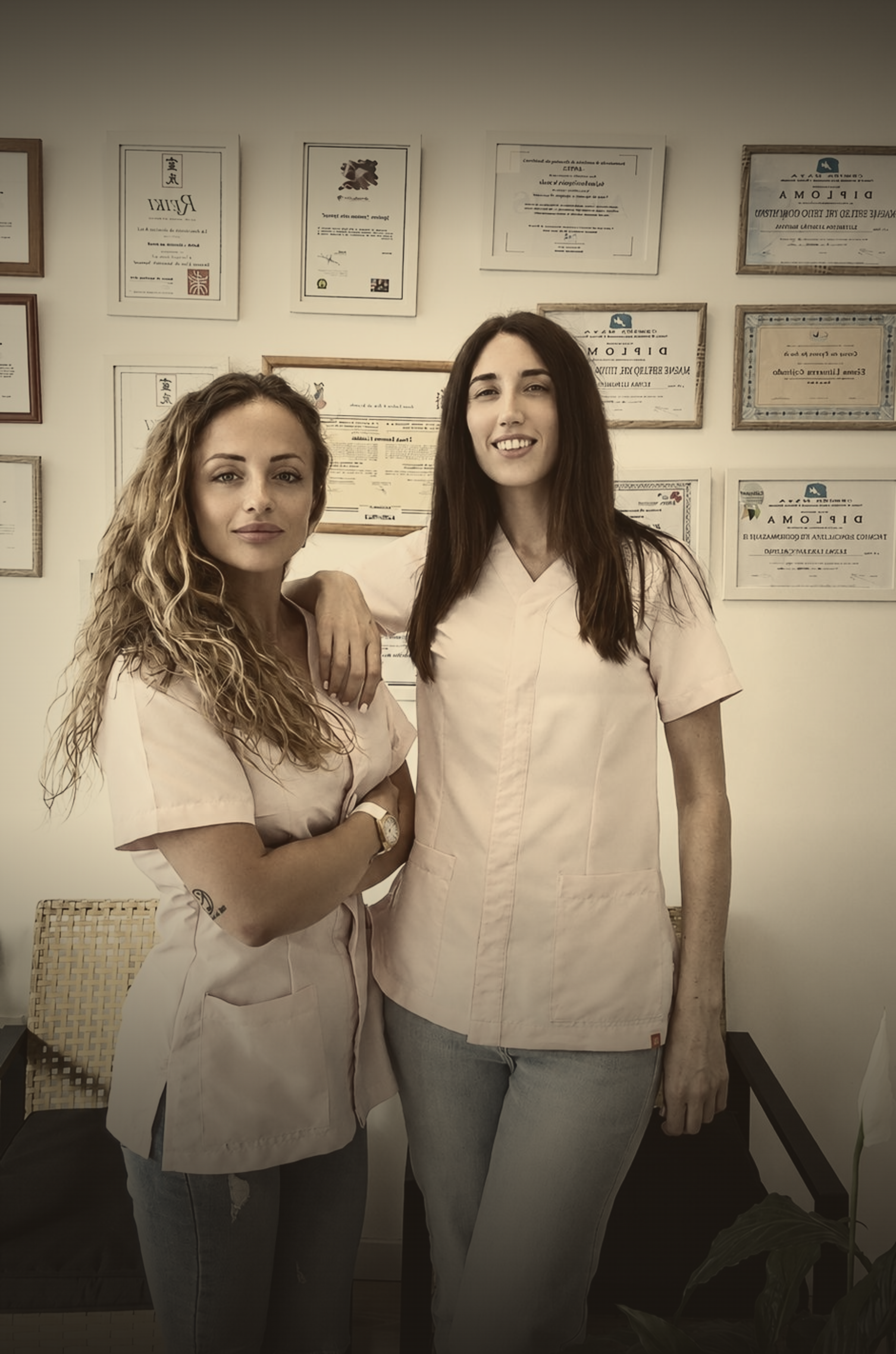 Elena Llinares y Alejandra Perpiñá — Maktub